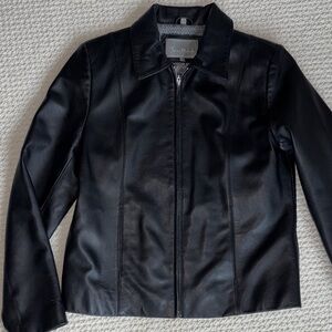 Vintage Fitted Black Leather Jacket